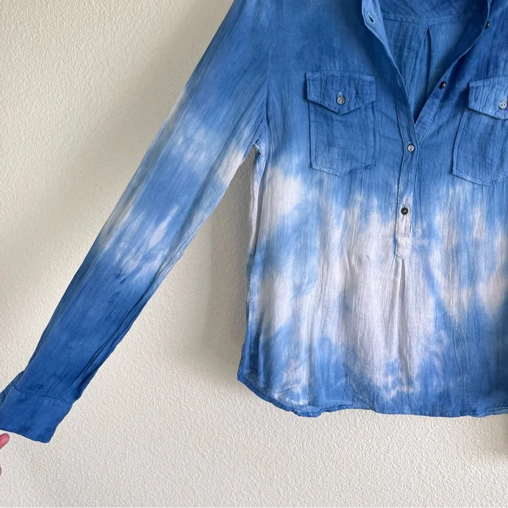 Honorine‎ Tie-Dye Print V-Neck Blouse Blue - Picture 4 of 10